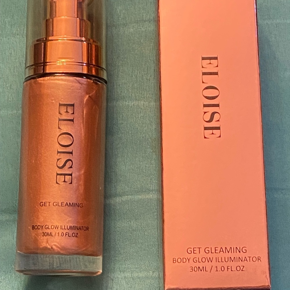 Eloise illuminator in Champagne Rich